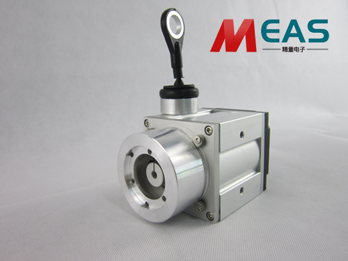 ����λ�ƾ��a���ĳ���֪�R������˽����