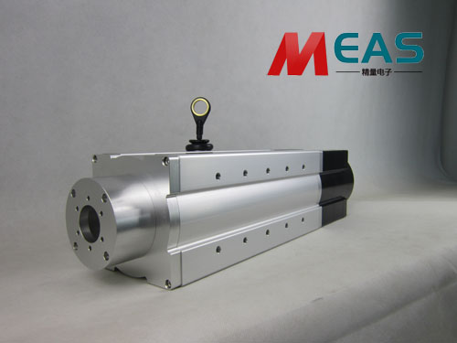 ����������λ�ƾ��a���ھ��_�Է����_(d��)�����µĸ߶�